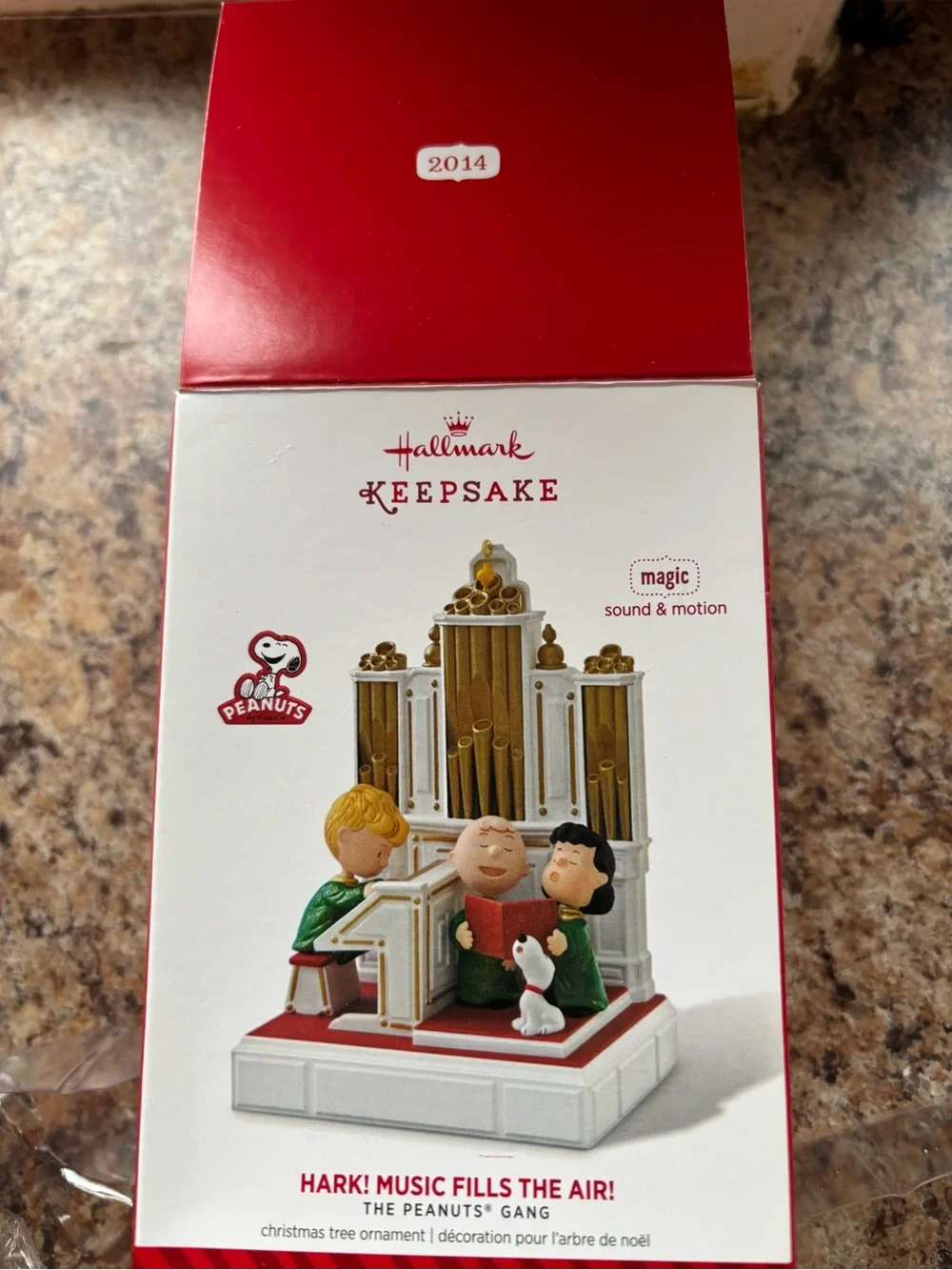 Hallmark Magic Ornament Hark Music Fills the Air! 2014 New